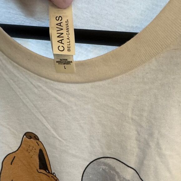 Bella Canvas Cream T-Shirt with Wolf Graphic - Picture 2 of 4